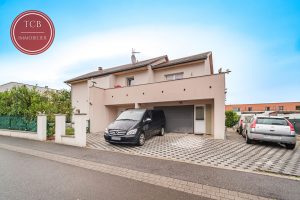 Maison  6 pièce(s) 196 m² Thann